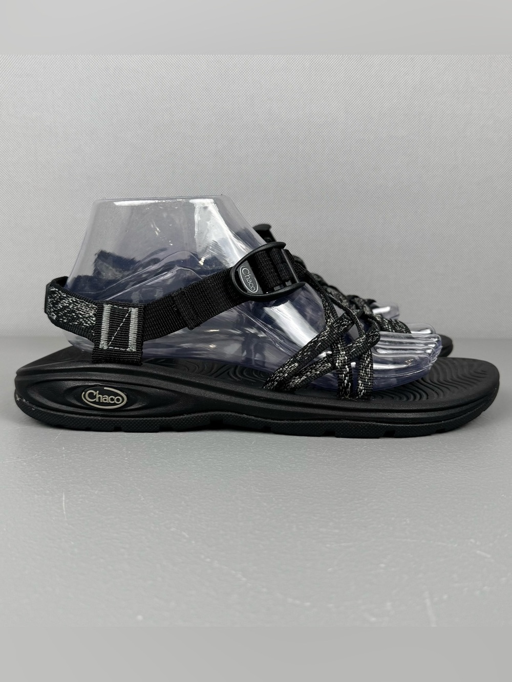Chaco Zvolv X2 Sandals Women 10 Dash Black J105110 Outdoor Hiking Water Sport